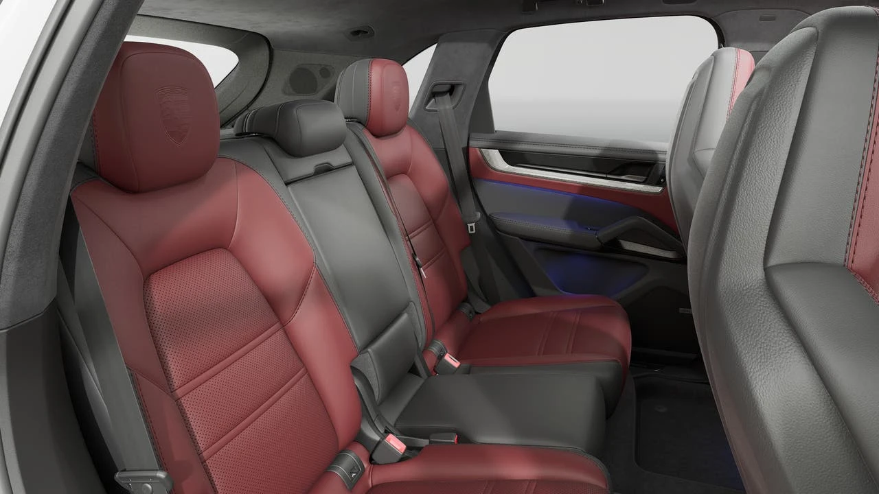 2026 Porsche 9Y0/9Y3 Cayenne GTS - Image 13 of 14