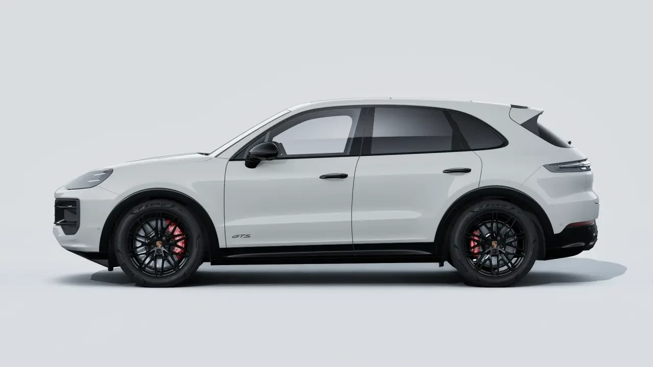 2026 Porsche 9Y0/9Y3 Cayenne GTS - Image 16 of 30