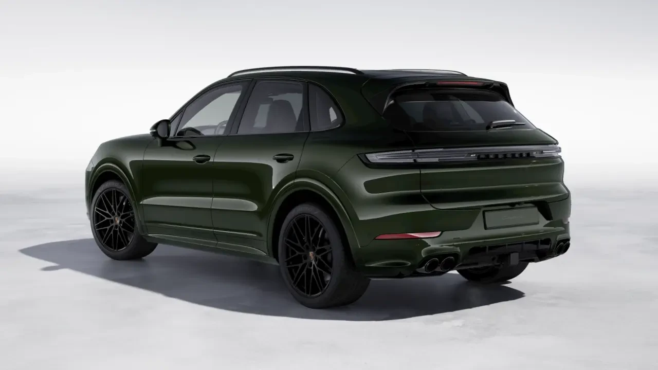 2026 Porsche 9Y0/9Y3 Cayenne GTS - Image 24 of 31