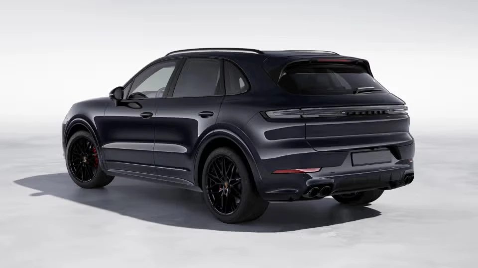2026 Porsche Cayenne - Image 19 of 30