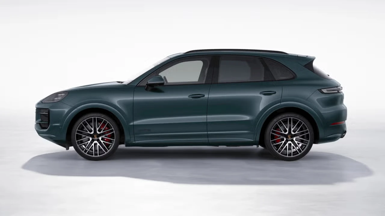 2026 Porsche 9Y0/9Y3 Cayenne GTS - Image 12 of 31
