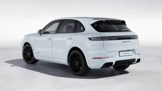 2026 Porsche 9Y0/9Y3 Cayenne GTS - Image 17 of 31