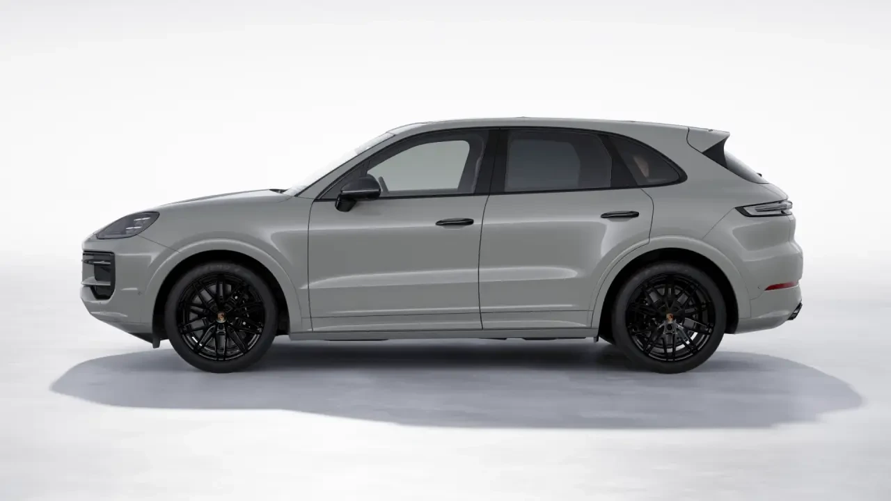 2026 Porsche 9Y0/9Y3 Cayenne GTS - Image 16 of 30