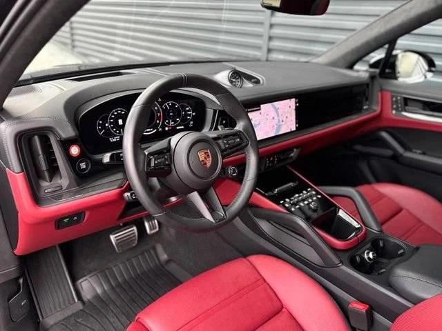 2026 Porsche 9Y0/9Y3 Cayenne GTS - Image 4 of 4