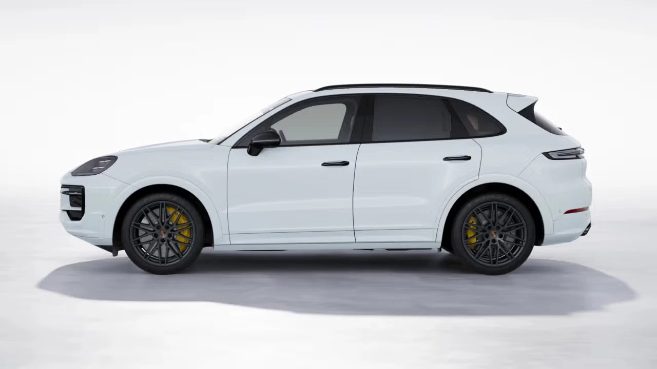2026 Porsche 9Y0/9Y3 Cayenne GTS - Image 12 of 31