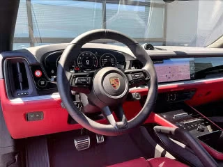 2026 Porsche 9Y0/9Y3 Cayenne GTS - Image 25 of 31