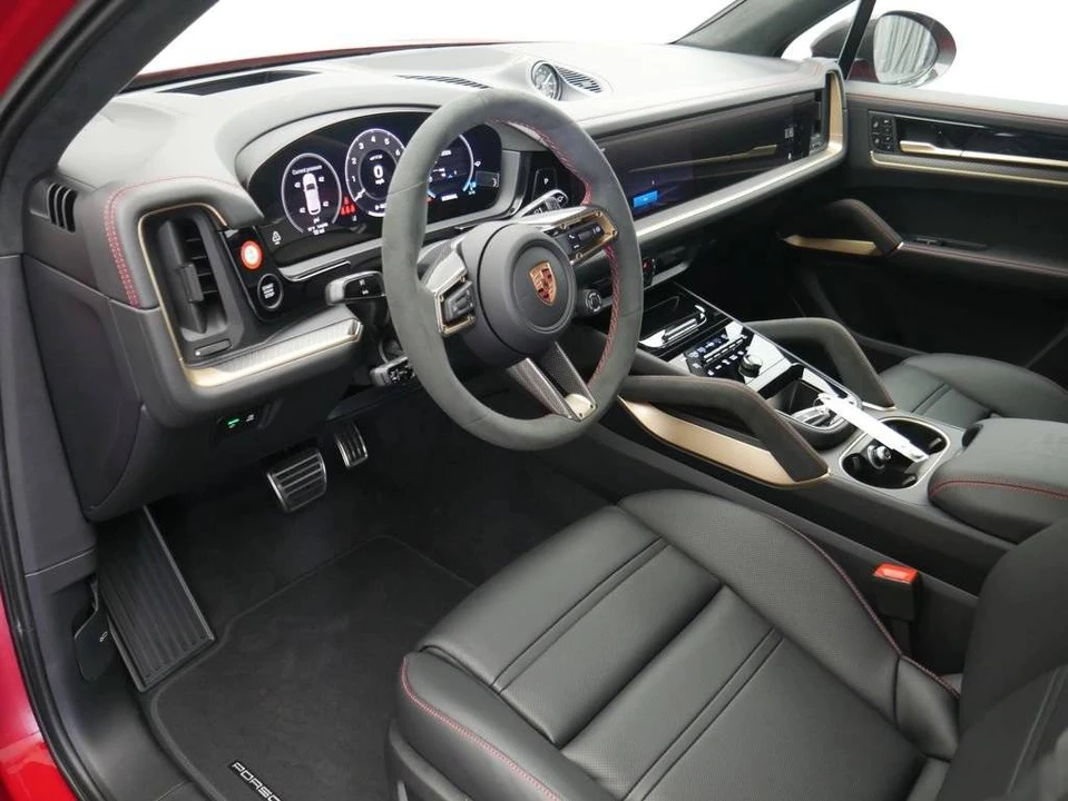 2026 Porsche 9Y0/9Y3 Cayenne GTS - Image 5 of 5