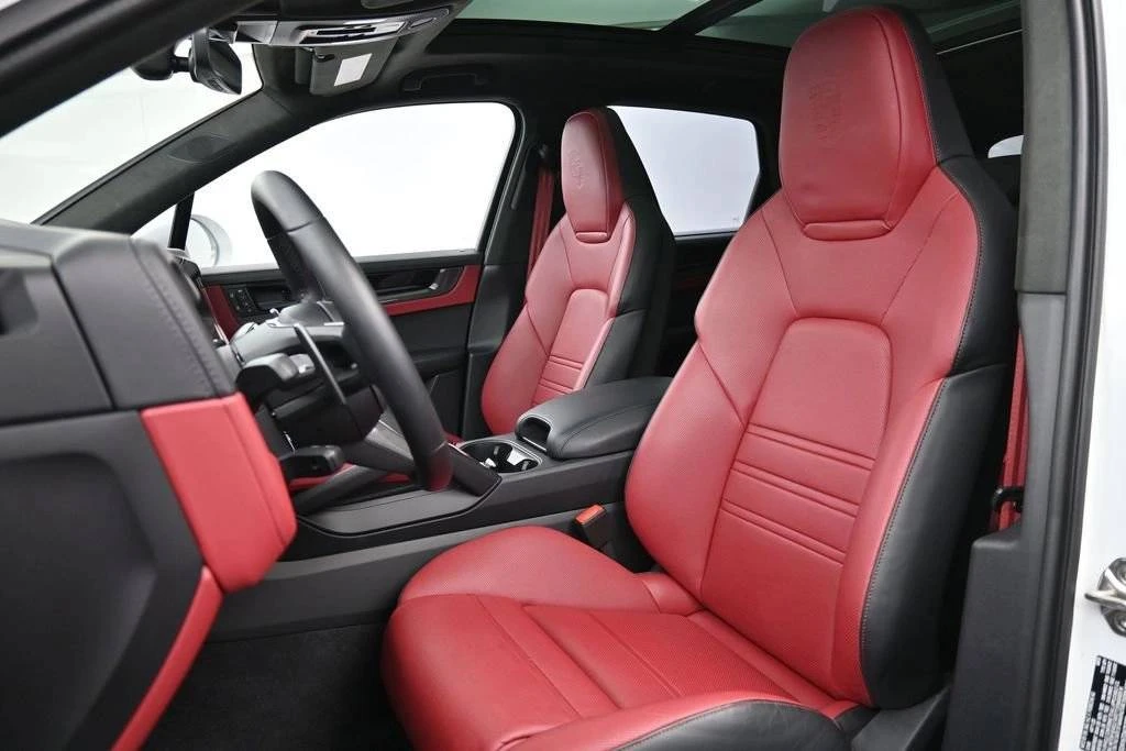 2026 Porsche 9Y0/9Y3 Cayenne GTS - Image 5 of 5