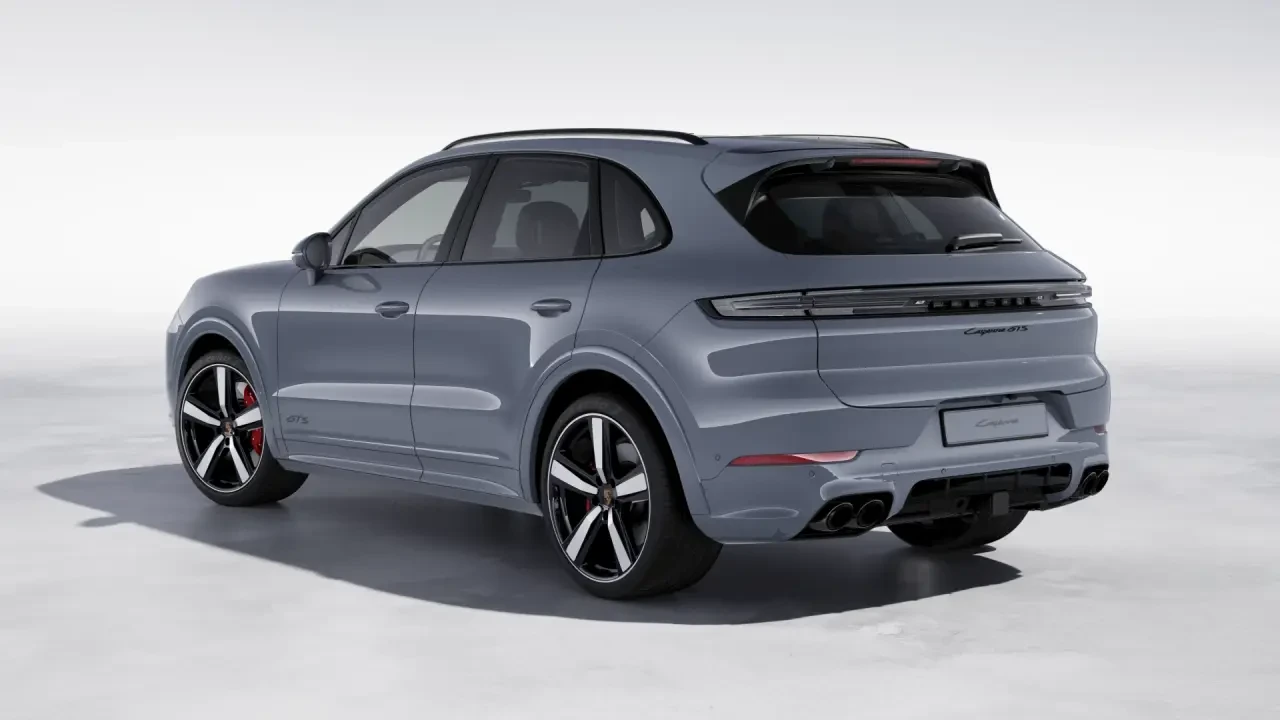 2026 Porsche Cayenne - Image 24 of 30