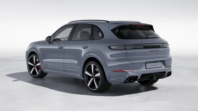 2026 Porsche Cayenne - Image 22 of 30