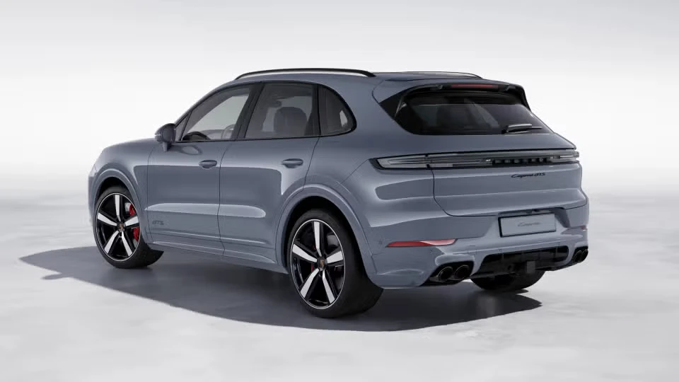 2026 Porsche Cayenne - Image 19 of 30