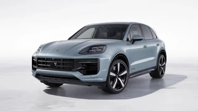 2026 Porsche 9Y0/9Y3 Cayenne GTS - Image 2 of 30