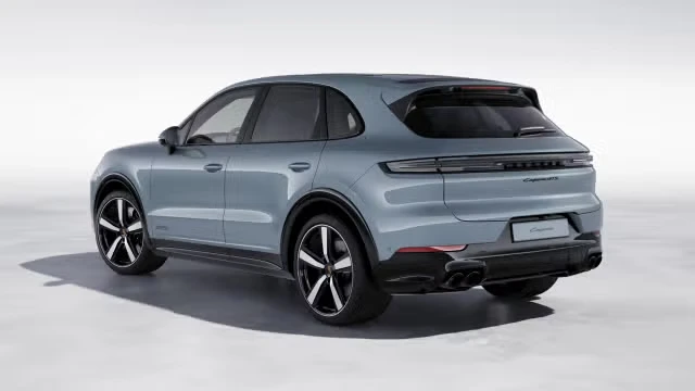 2026 Porsche 9Y0/9Y3 Cayenne GTS - Image 18 of 30