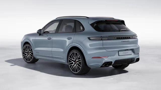 2026 Porsche 9Y0/9Y3 Cayenne GTS - Image 18 of 30