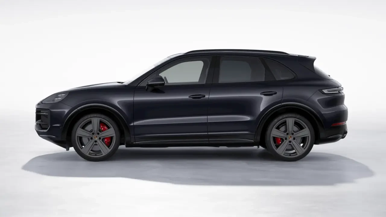 2026 Porsche 9Y0/9Y3 Cayenne GTS - Image 16 of 31