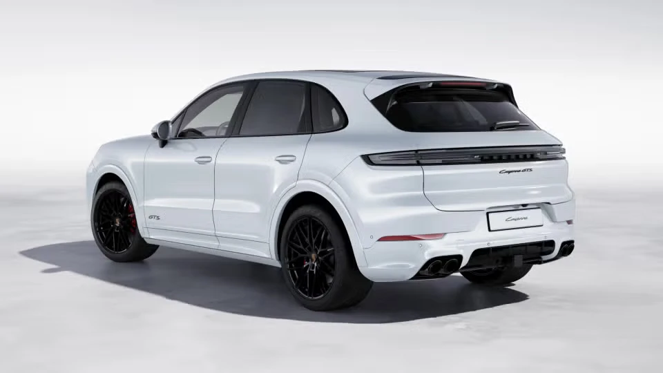 2026 Porsche 9Y0/9Y3 Cayenne GTS - Image 19 of 31