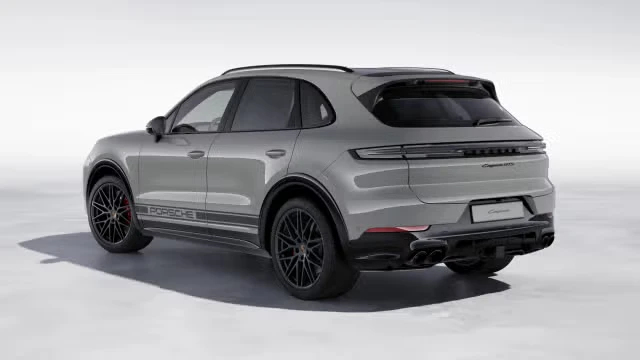 2026 Porsche 9Y0/9Y3 Cayenne GTS - Image 18 of 31