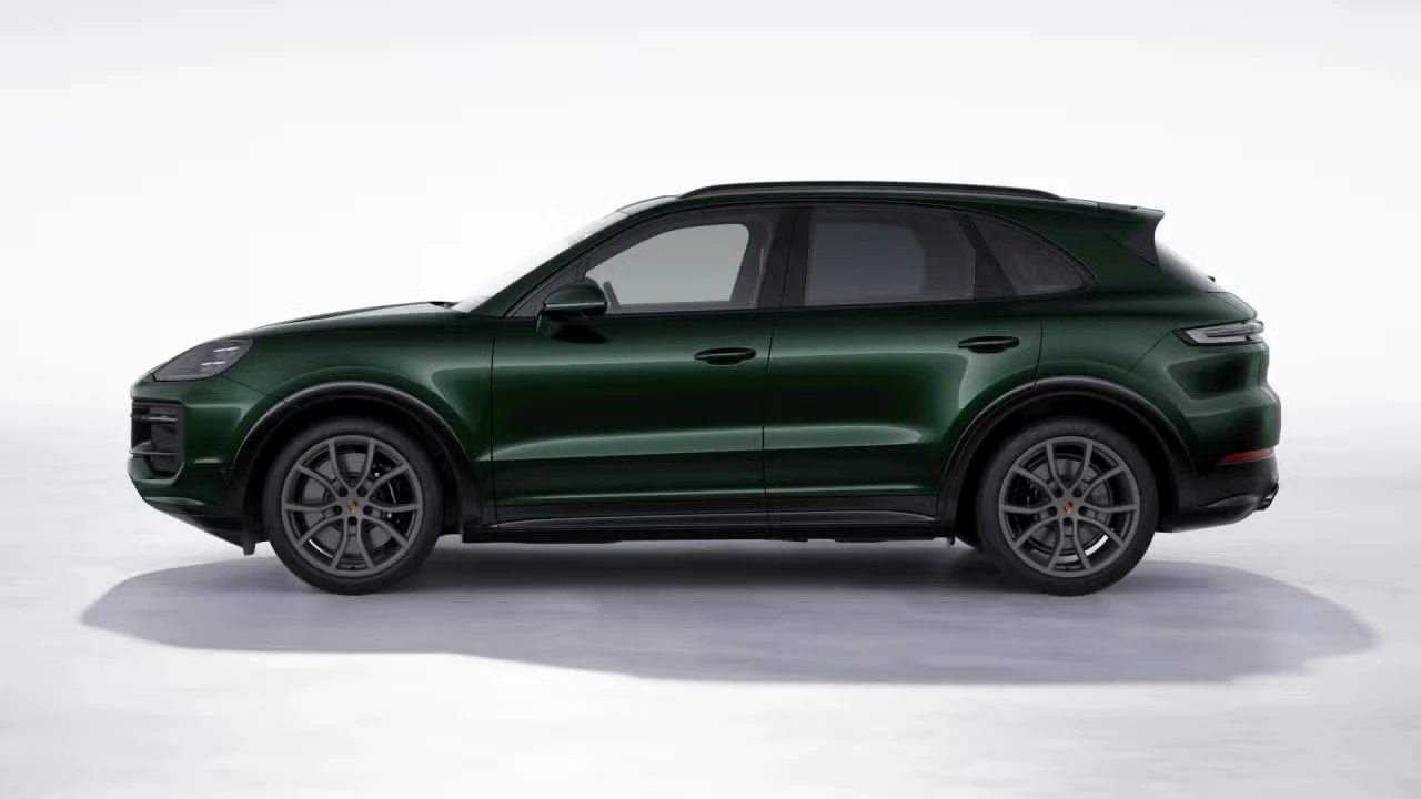 2026 Porsche 9Y0/9Y3 Cayenne GTS - Image 12 of 30