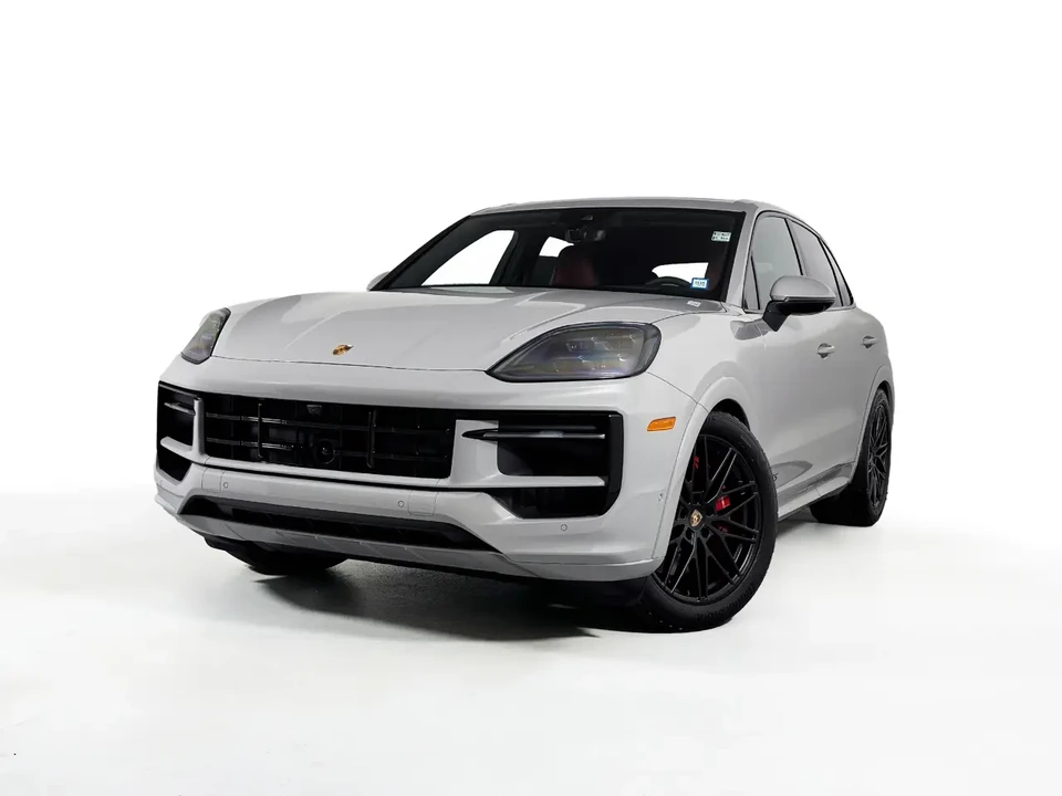 2026 Porsche 9Y0/9Y3 Cayenne GTS - Image 8 of 31