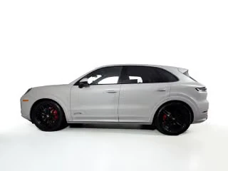 2026 Porsche 9Y0/9Y3 Cayenne GTS - Image 9 of 31