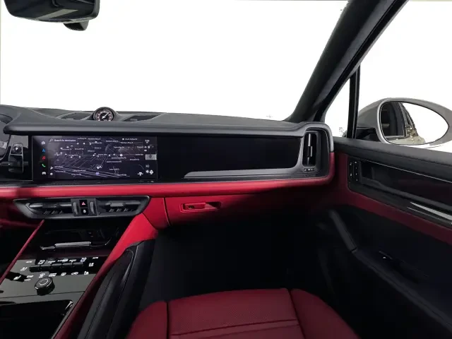 2026 Porsche 9Y0/9Y3 Cayenne GTS - Image 30 of 31