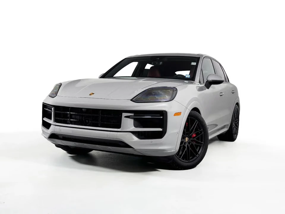 2026 Porsche 9Y0/9Y3 Cayenne GTS - Image 3 of 31