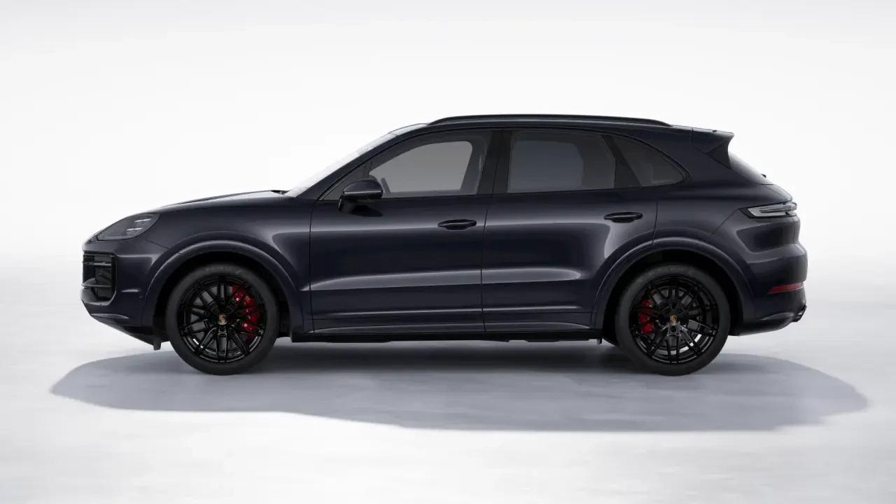 2026 Porsche 9Y0/9Y3 Cayenne GTS - Image 16 of 31