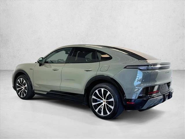 2026 Porsche 9Y0/9Y3 Cayenne Coupe - Image 3 of 5