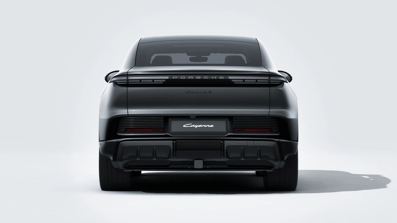 2026 Porsche 9Y0/9Y3 Cayenne Coupe - Image 7 of 14