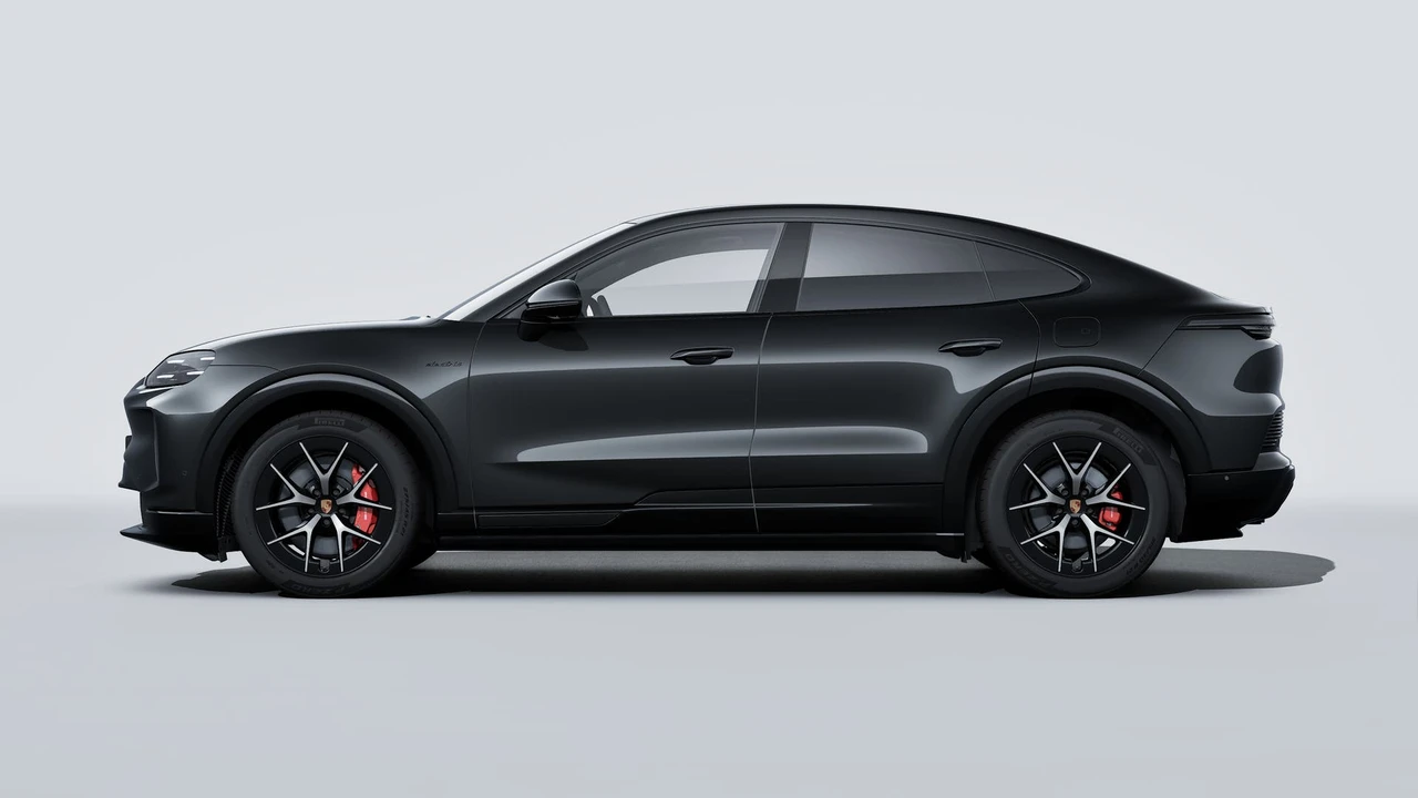 2026 Porsche 9Y0/9Y3 Cayenne Coupe - Image 2 of 14