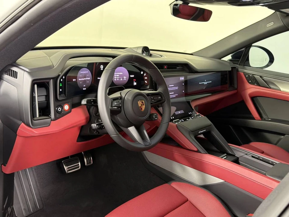 2026 Porsche 9Y0/9Y3 Cayenne Coupe - Image 4 of 4