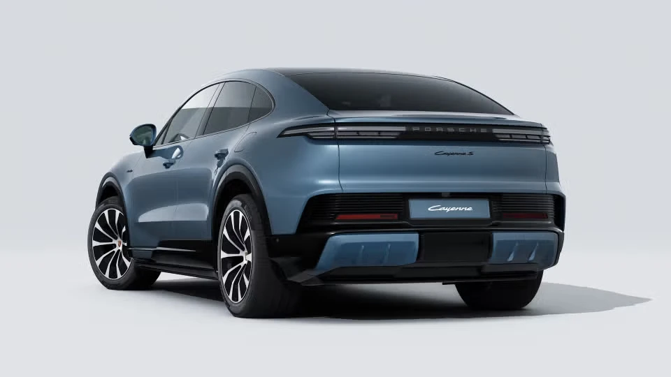 2026 Porsche 9Y0/9Y3 Cayenne Coupe - Image 19 of 30