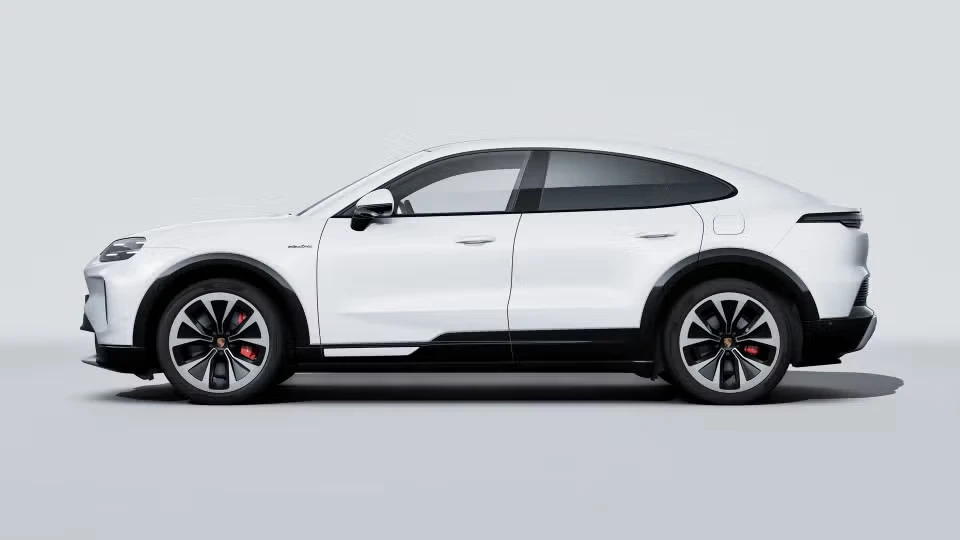 2026 Porsche 9Y0/9Y3 Cayenne Coupe - Image 11 of 30