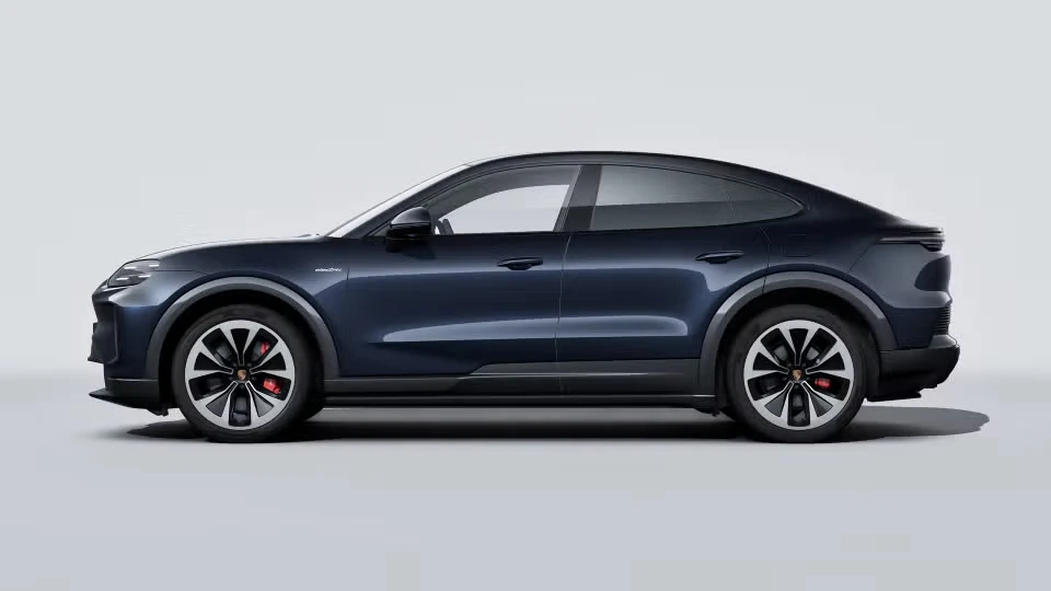 2026 Porsche 9Y0/9Y3 Cayenne Coupe - Image 11 of 30