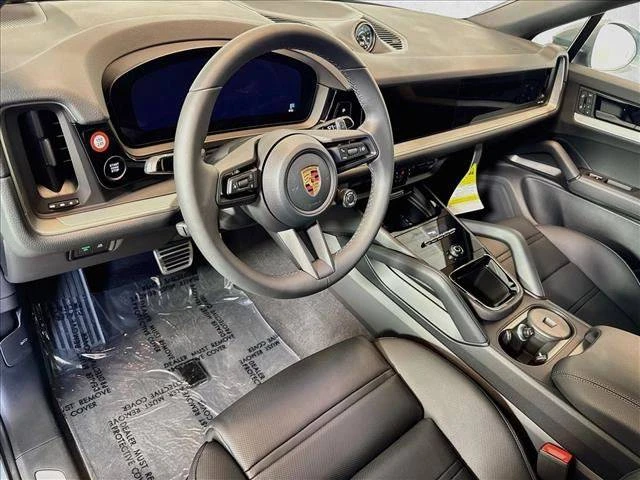 2026 Porsche 9Y0/9Y3 Cayenne Coupe - Image 4 of 5