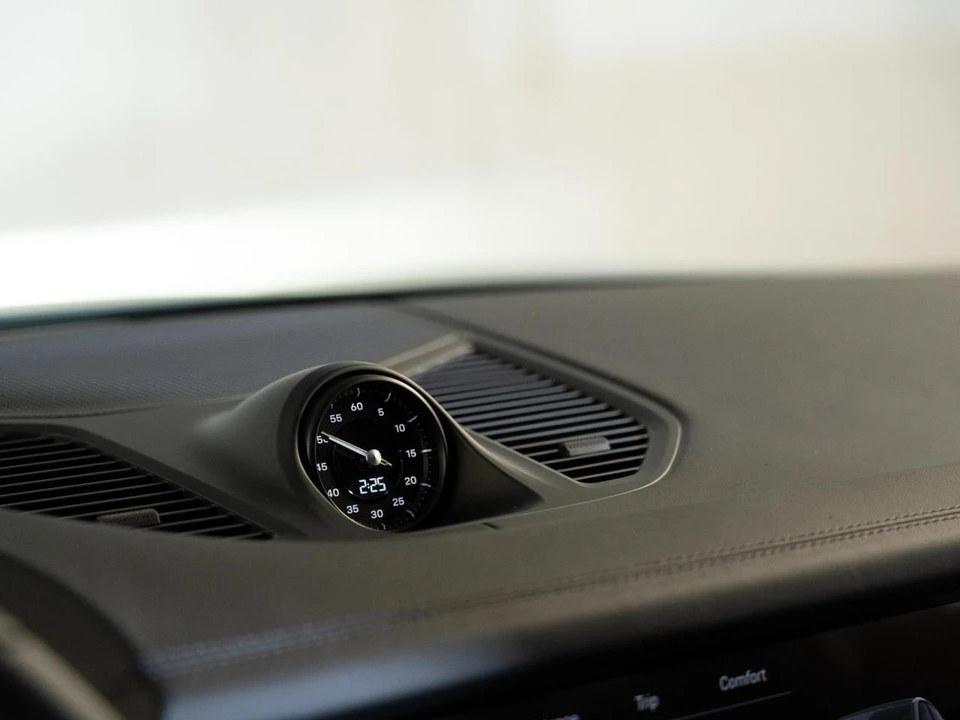 2026 Porsche 9Y0/9Y3 Cayenne Coupe - Image 20 of 28