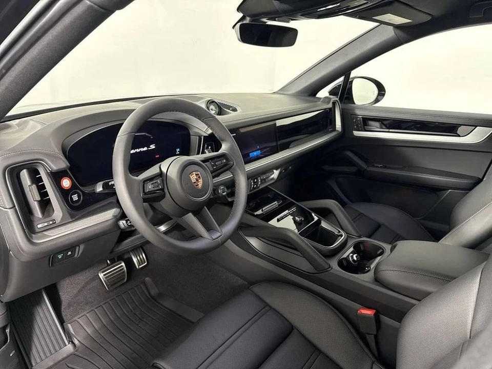 2026 Porsche 9Y0/9Y3 Cayenne S - Image 4 of 5
