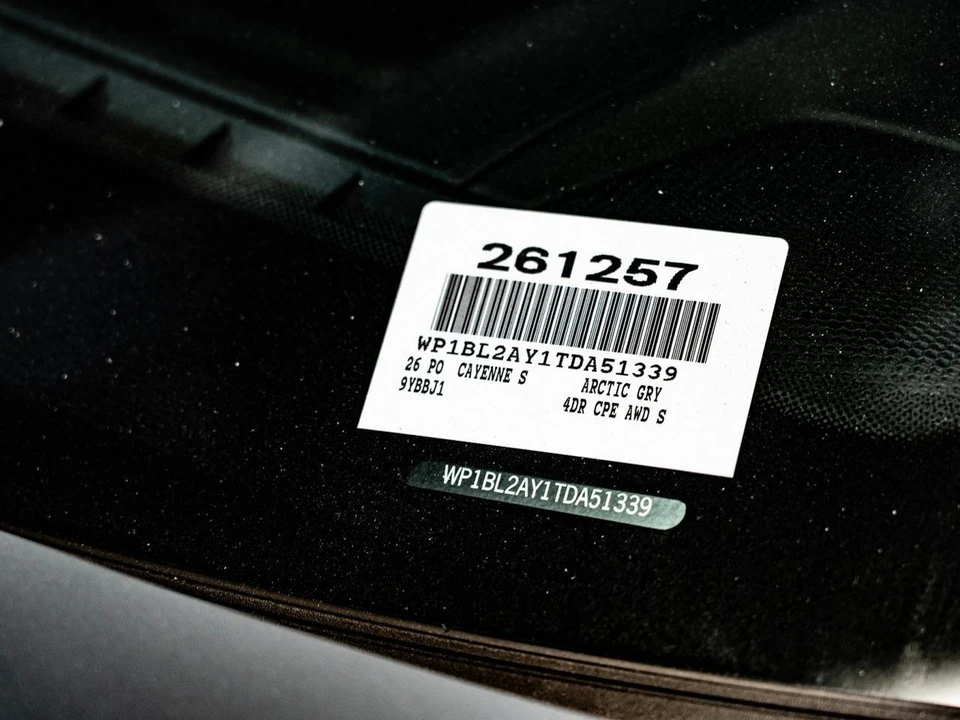 2026 Porsche 9Y0/9Y3 Cayenne Coupe - Image 30 of 30