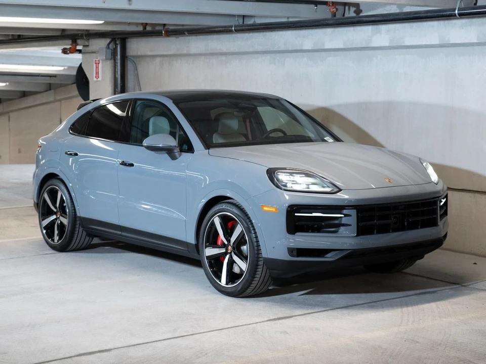 2026 Porsche 9Y0/9Y3 Cayenne Coupe - Image 7 of 30