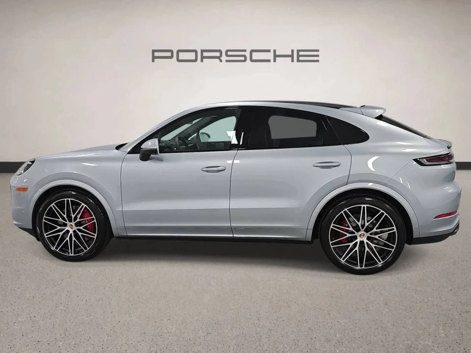 2026 Porsche 9Y0/9Y3 Cayenne Coupe - Image 2 of 4