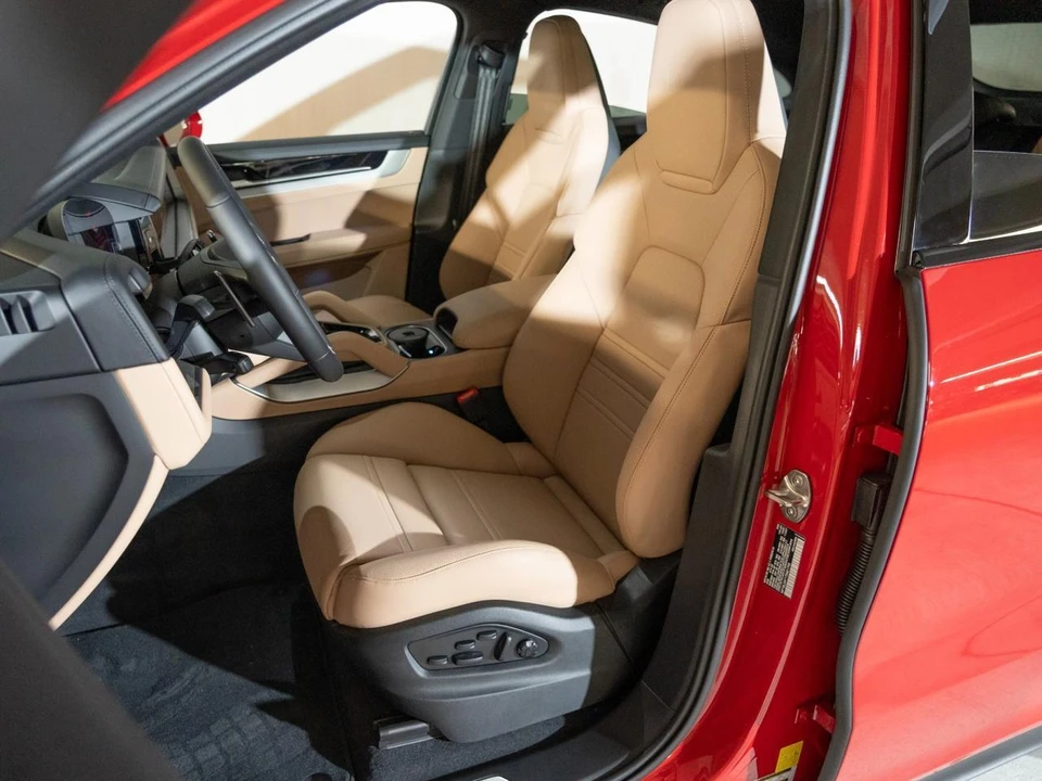 2026 Porsche 9Y0/9Y3 Cayenne Coupe - Image 5 of 28