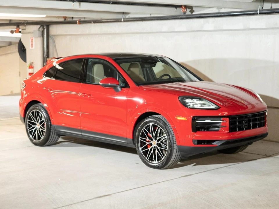 2026 Porsche 9Y0/9Y3 Cayenne Coupe - Image 7 of 28