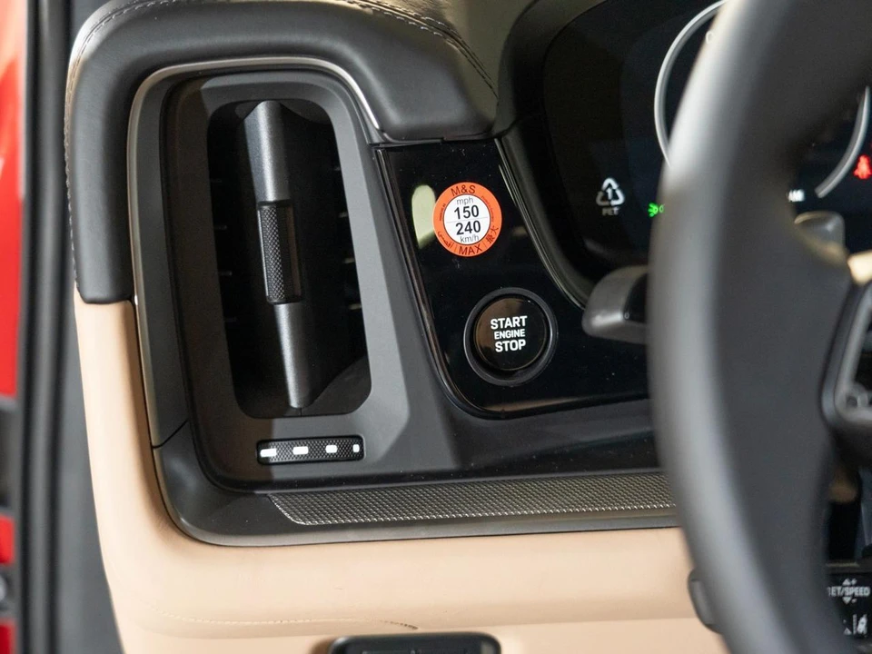 2026 Porsche 9Y0/9Y3 Cayenne Coupe - Image 23 of 28