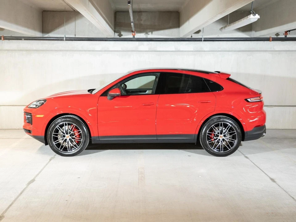 2026 Porsche 9Y0/9Y3 Cayenne Coupe - Image 2 of 28