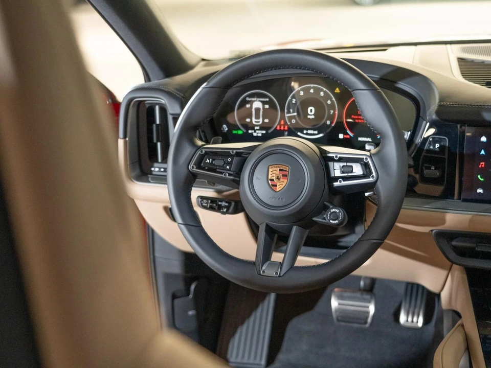2026 Porsche 9Y0/9Y3 Cayenne Coupe - Image 26 of 28