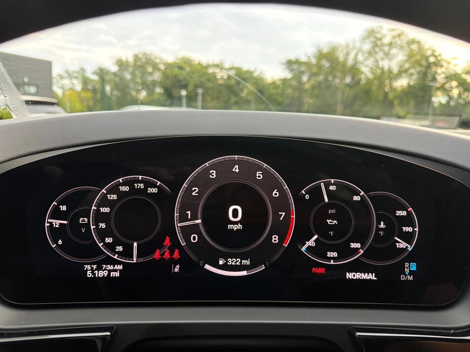 2026 Porsche 9Y0/9Y3 Cayenne Coupe - Image 3 of 4