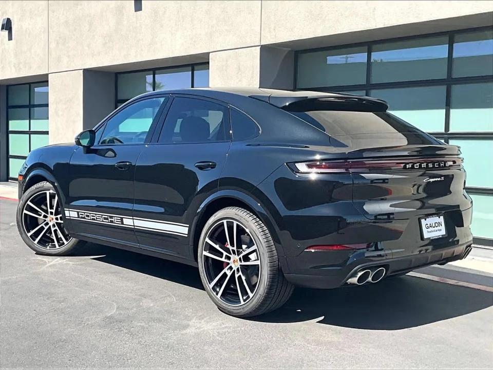 2026 Porsche 9Y0/9Y3 Cayenne Coupe - Image 20 of 31