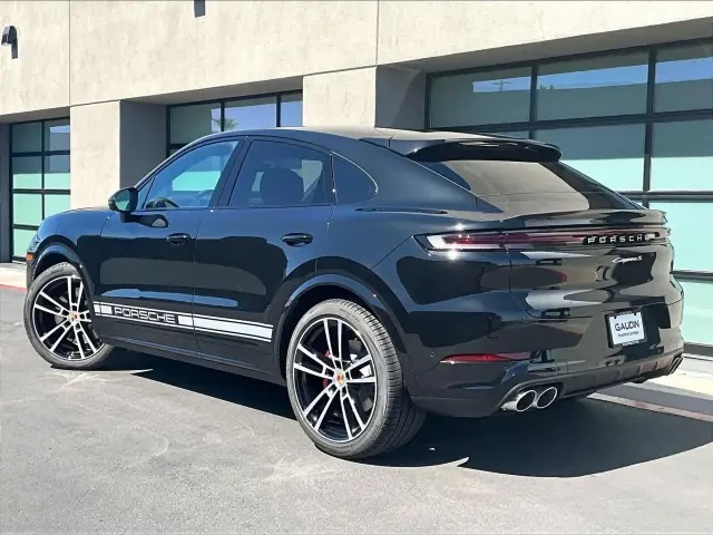2026 Porsche 9Y0/9Y3 Cayenne Coupe - Image 22 of 31
