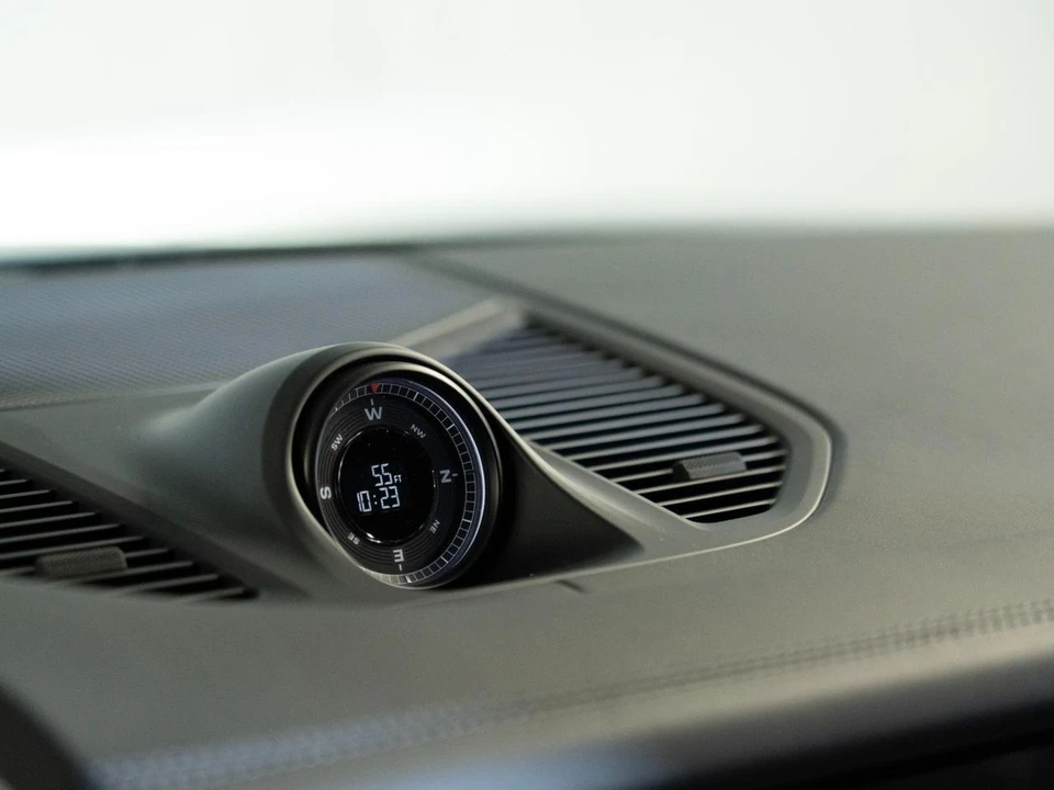 2026 Porsche 9Y0/9Y3 Cayenne Coupe - Image 20 of 30