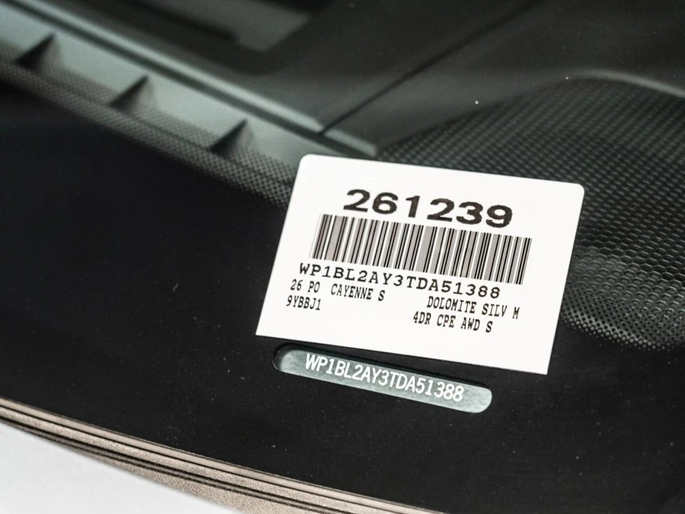 2026 Porsche 9Y0/9Y3 Cayenne Coupe - Image 30 of 30